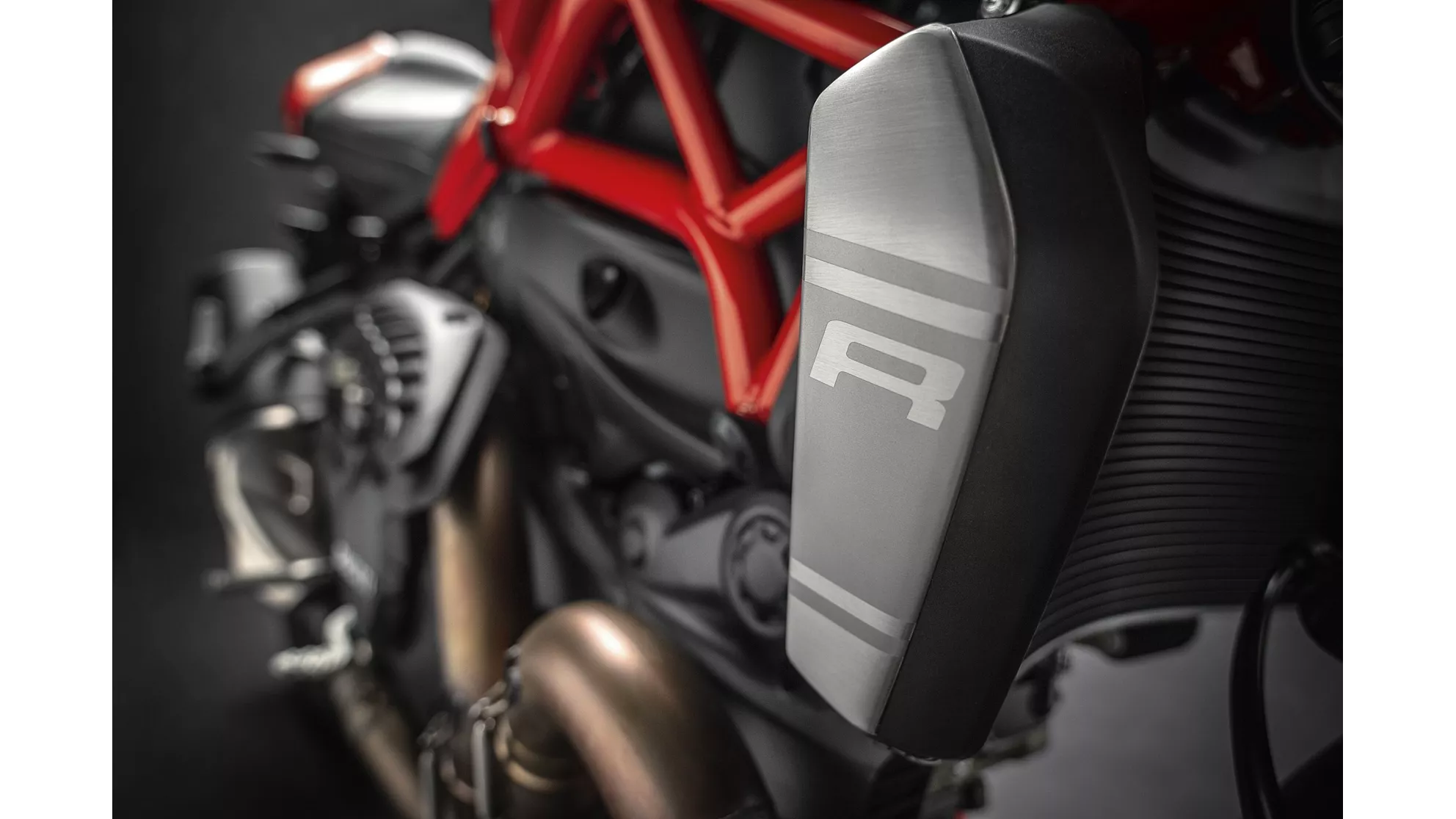 Ducati Monster 1200 R - Imagen 19